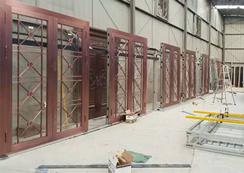 銅門自動(dòng)門旋轉(zhuǎn)門生產(chǎn)廠家